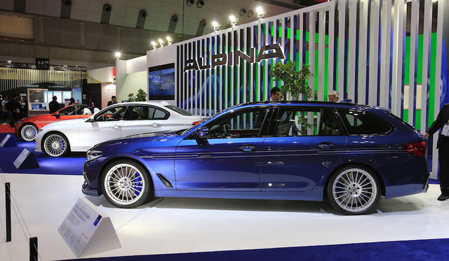 Phorographs by ARAKAWA Masayuki