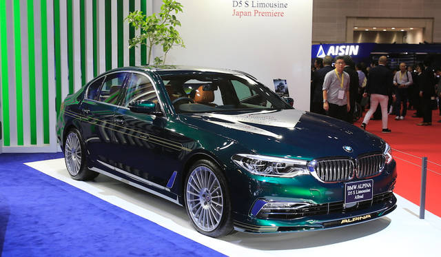 Phorographs by ARAKAWA Masayuki