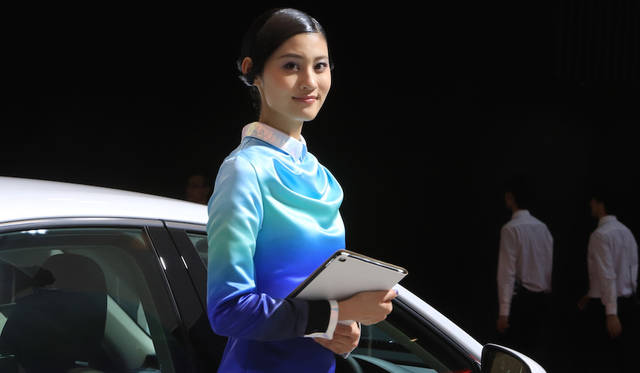 Phorographs by ARAKAWA Masayuki