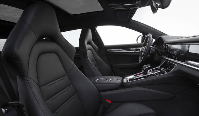 sapphire blue metallic