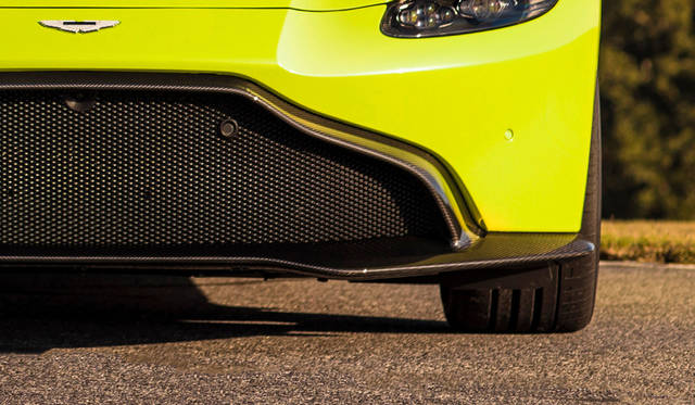 astonmartin-vantage_020