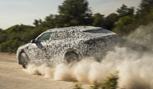 Lamborghini Urus|ランボルギーニ ウルス012