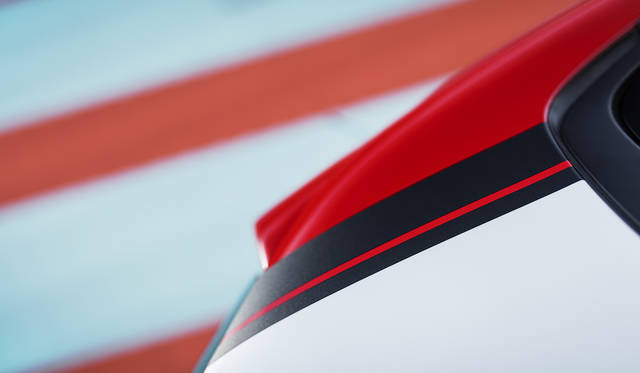 Photographs by Peugeot Citroen Japon