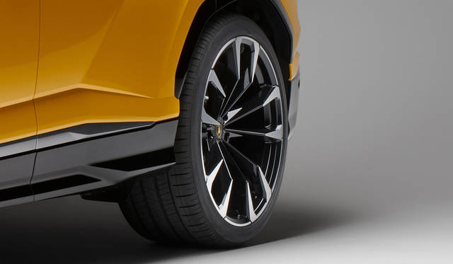 Lamborghini Urus|ランボルギーニ ウルス043