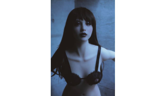 「LOVE DOLL×SHINOYAMA KISHIN」© Kishin Shinoyama