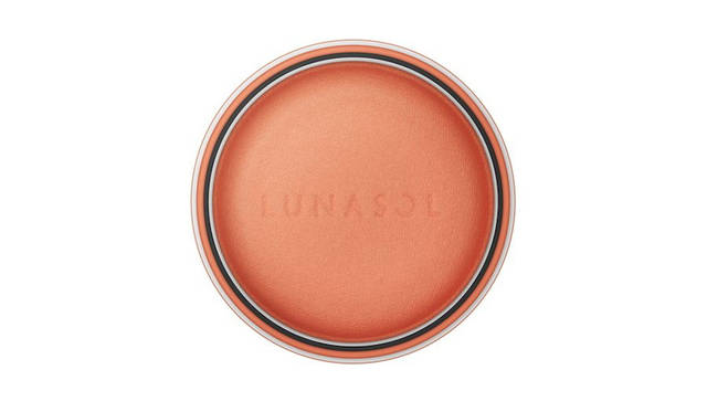 可憐浄化。マカロンを思わせる鮮やかなカラーで魅了する、ルナソルの2018春夏メイク