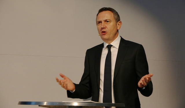 ペーター・クロンシュナーブル代表取締役社長