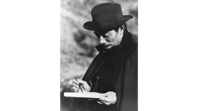 横山大観ポートレート（昭和8年頃） 　写真提供：横山大観記念館