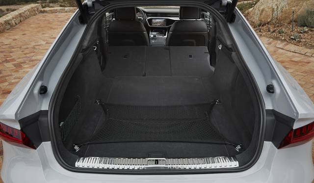 071_audi_a7_wh