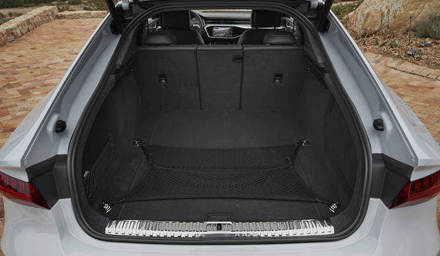 072_audi_a7_wh