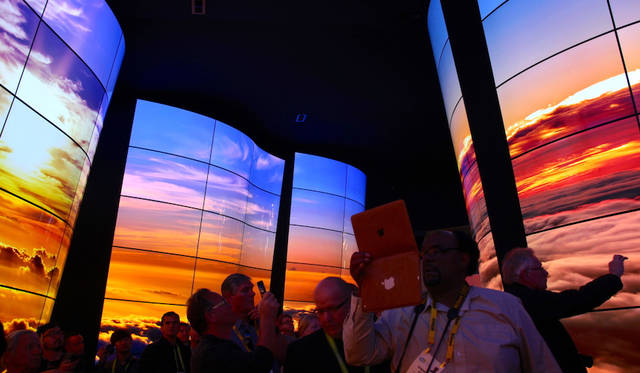 LG OLED TV 4K “Canyon”