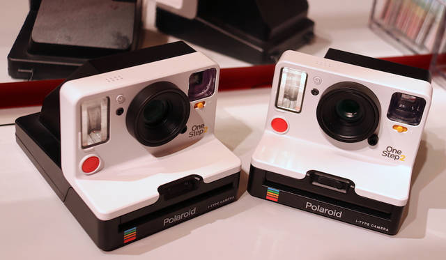 Polaroid OneStep2