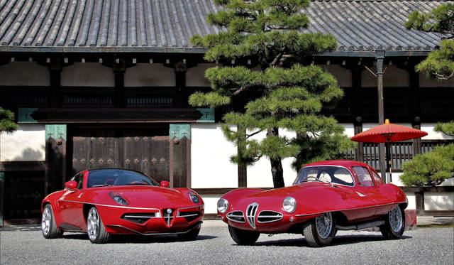 アルファ・ロメオ8Cディスコヴォランテ（左）とC52ディスコヴォランテ（右）