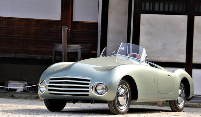 Early Cars to 1951（1951年以前に作られた中で最も優れているクルマ）…1946年フィアット1100フルアスパイダー