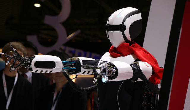 5G Robot by NTTdocomo