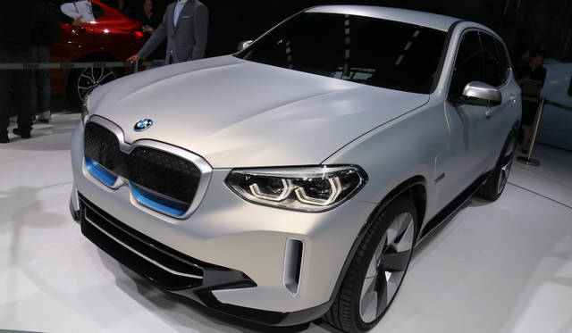 BMW Concept iX3