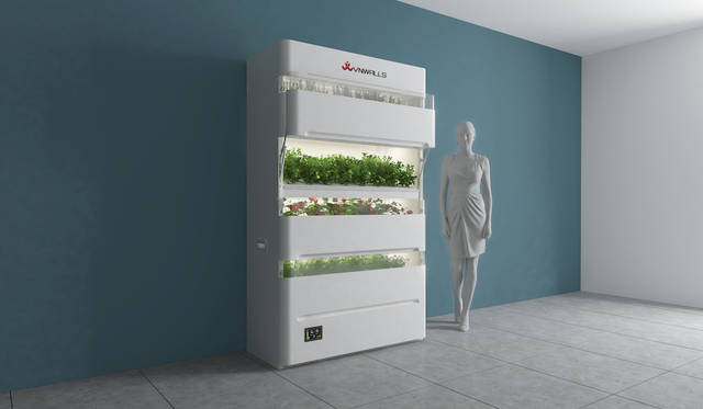 プオック・ティアン・グアンらベトナムの3人による「VNWALL GARDEN」は、現代的な農業と畜産の手法に貢献するエアロポニック式（NASAなどが採用する水と水肥料で栽培する方法）の植栽機