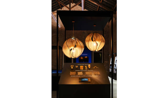 ファイナリストのひとつ「CO-RKs」はサステナブルな素材であるコルク材を、計算アルゴリズムを使い美しい形状に仕立てた、ポルトガルのDigitalabの作品