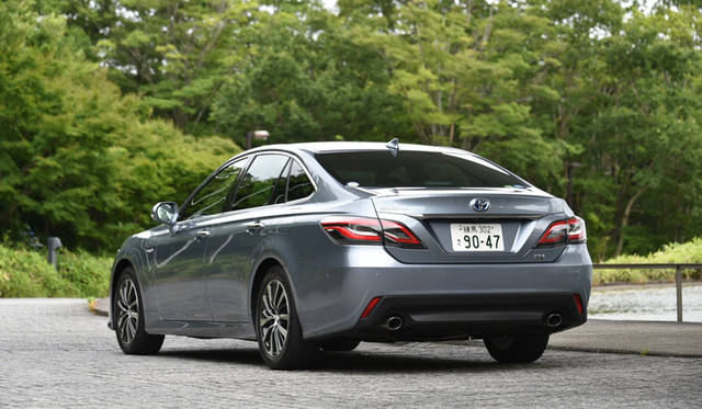 Toyota Crown G（L4 2.5HV）｜トヨタ クラウン G（直4 2.5ハイブリッド）