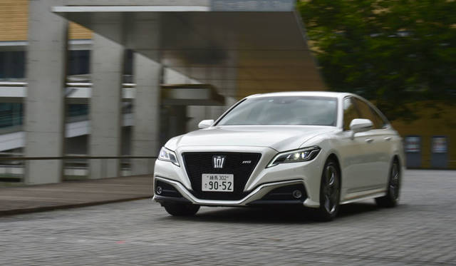 Toyota Crown RS（L4 2.0T）｜トヨタ クラウン RS （直4 2.0ターボ）