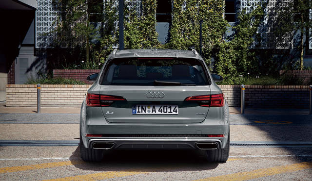 Audi A4｜アウディ A4