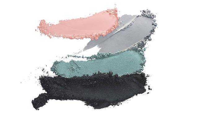 <strong>アイシャドウパレット 02</strong><BR>容量｜5.3g<BR>価格｜5800円（税抜）