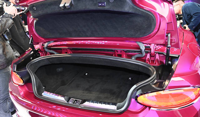 Bentley Continental GT Convertible<br> ベントレー コンチネンタル GT コンバーチブル<br>