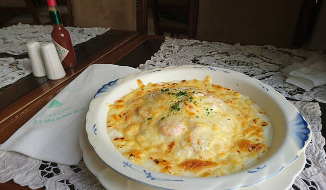 <strong>山の上ホテル</strong><br>住所｜東京都千代田区神田駿河台1-1<br>TEL｜03-3293-2311（代表）<br>※2019年4月30日～11月30日、工事により休館予定