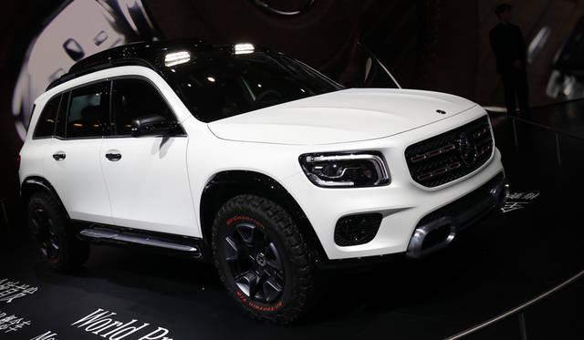 08 Mercedes-Benz Concept GLB