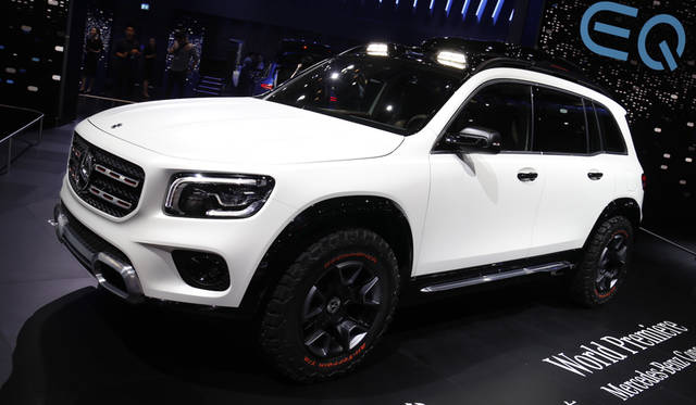 10 Mercedes-Benz Concept GLB