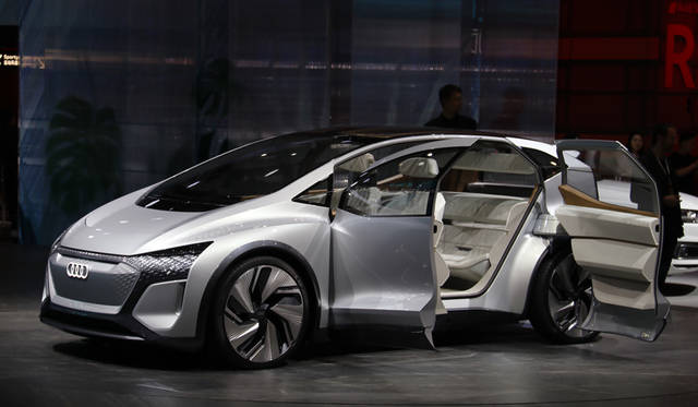 12Audi2 Audi AI:ME