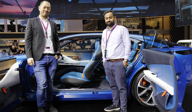 35quoros8 Yung-Cheng Huang(exterior principal designer: left)& Aditya Mahajan(Interior designer: right), Quoros