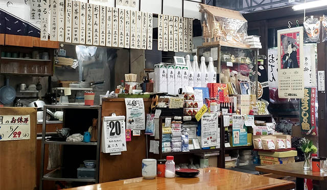 <strong>菊家</strong><br>住所｜東京都港区元赤坂1-4-7<br>TEL｜03-3408-2363<br>営業｜9:30～16:30　無休