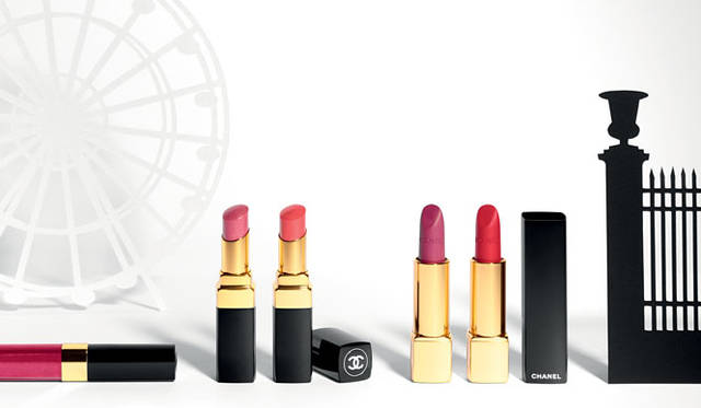 左より、レーヴル サンティヤント 194 3564円、ルージュ ココ シャイン 97、98 各3888円、ルージュ　アリュール　ヴェルヴェット 50、49＊ 各4212円（＊は限定色）