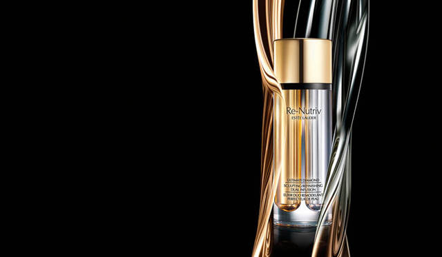 <strong>ESTÉE LAUDER｜エスティ ローダー</strong><br>美容液「リニュートリィブ ダイヤモンド デュアル セラム」