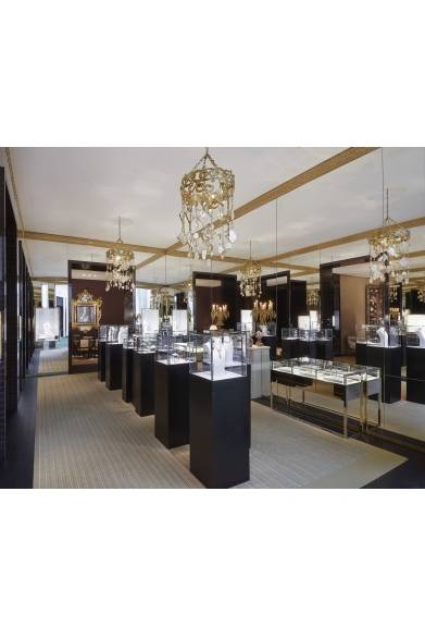 <strong>La Biennale Paris｜パリ・ビエンナーレ 2014</strong><br /><br />CHANEL｜シャネル<br /><br />シャネルの会場はココアパルトマンをイメージしたコーナーも登場