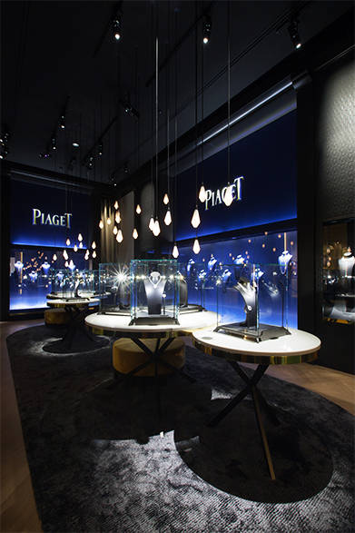 <strong>La Biennale Paris｜パリ・ビエンナーレ 2014</strong>PIAGET｜ピアジェ<br /><br />