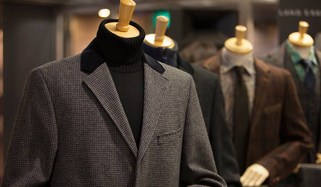 ホーランド エスクワイヤーのチェスターフィールドコート