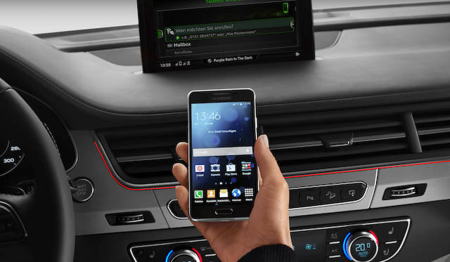 MMIはスマートフォンとの連携も可能