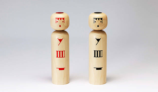 [ハナコ 赤_黒]仲條正義×宮城伝統こけし