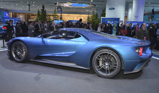 08_ford_gt
