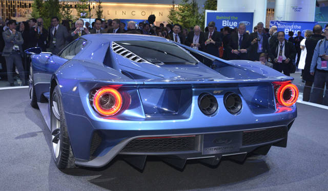 10_ford_gt