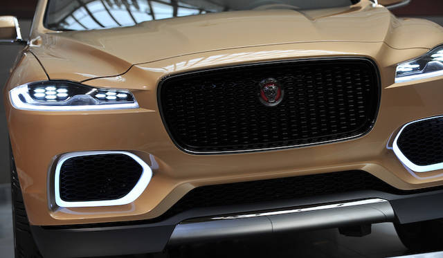 C-X17コンセプトは日本でも公開された