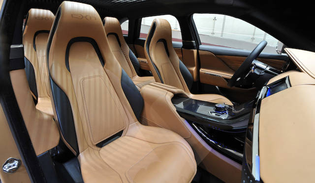 C-X17コンセプトは日本でも公開された