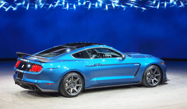 Ford Shelby GT350 Mustang|フォード シェルビー GT350 マスタング