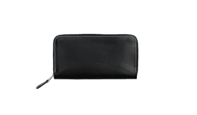 riri社製のジップを使った、銀座店限定のロングウォレット 4万8600円