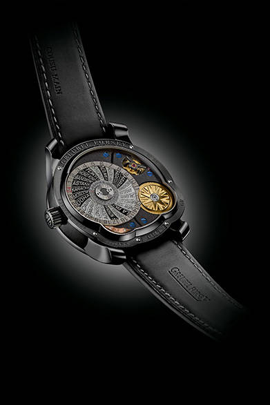 <strong>GMT ブラック</strong><br/>ケース｜ADLC加工チタニウム<br/>直径｜43.5mm<br/>厚さ｜16.14mm<br/>ムーブメント｜手巻き（Cal.GF05）<br/>機能｜トゥールビヨン（24秒周期）、パワーリザーブ表示、第２時間帯表示（時分表示横の小表示および左下の地球儀）、ワールドタイム（夏冬時間表示・裏ブタ側）<br/>ストラップ｜ラバー<br/>防水性｜３気圧<br/>限定数｜22本<br/>発売時期｜2015年秋<br/><br/>ヴィタエルーキス<br/>Tel. 03-6421-7533<br/>http://www.greubelforsey.ch/<br/>info@vitaelucis.com <br/>