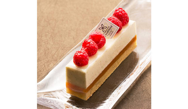 「ペストリーショップ」のプティガトー「パンナコッタ・アブリコ・フランボワーズ」