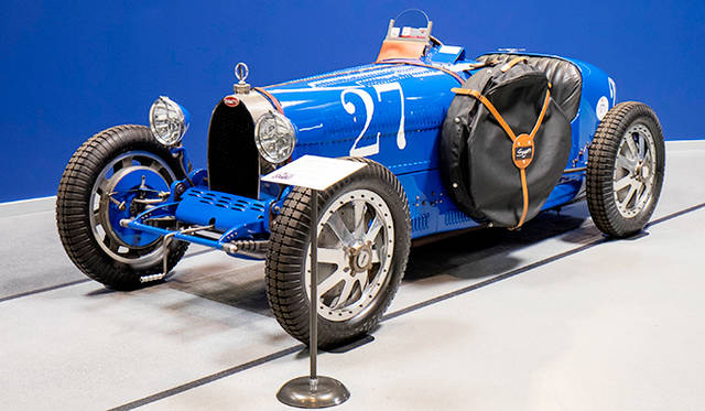 タイプ35はレースで活躍したが、公道で使うひともいた