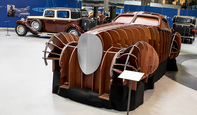 エットーレ・ブガッティの息子ジャンが手がけていたが完成を待たず死亡したため残されたタイプ64のシャシーをベースにボディまで完成させるプロジェクト